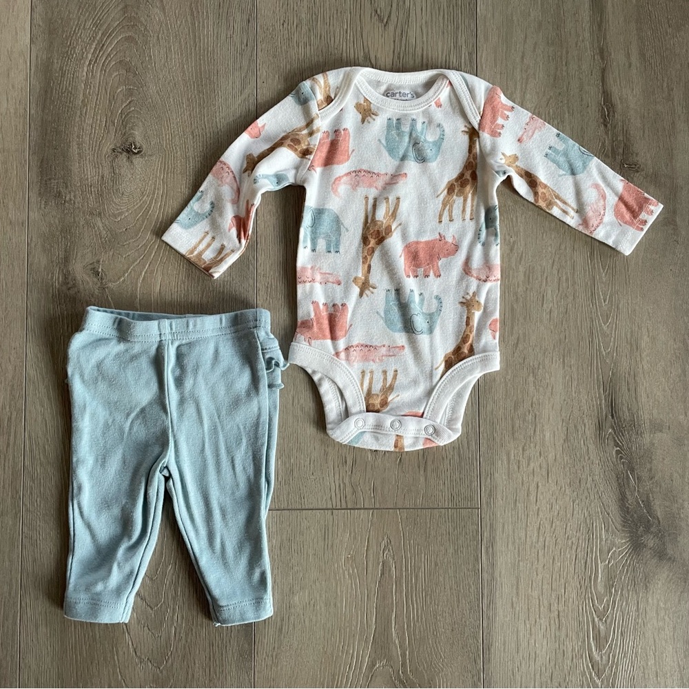 Carter’s baby girl set